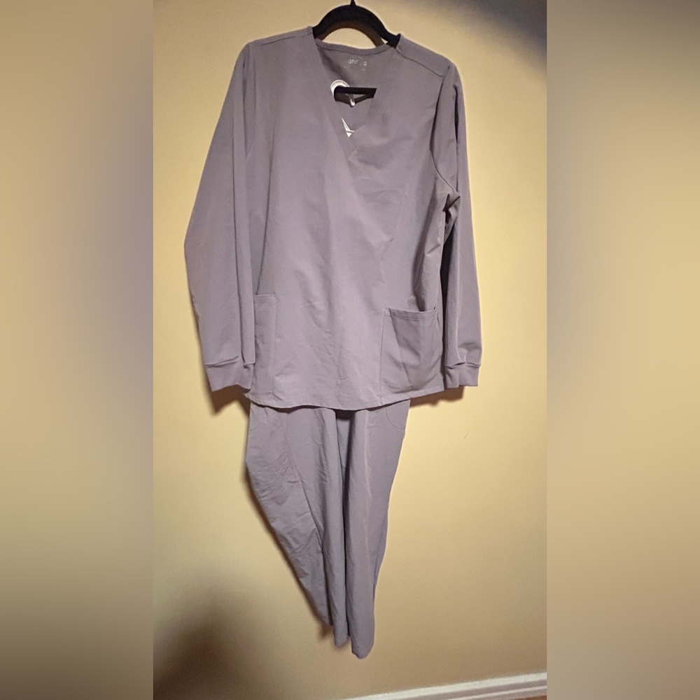 Lavender Women's Scrub Set